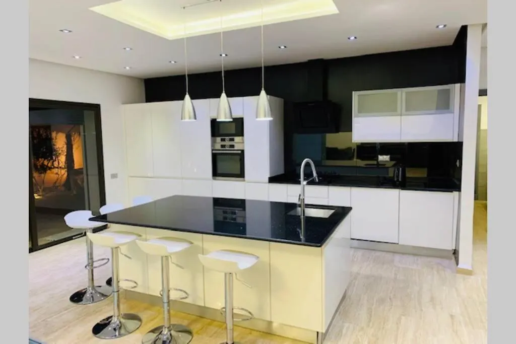 O Terrasses De Gueliz Appartement Avec Piscine Privee 마라케시