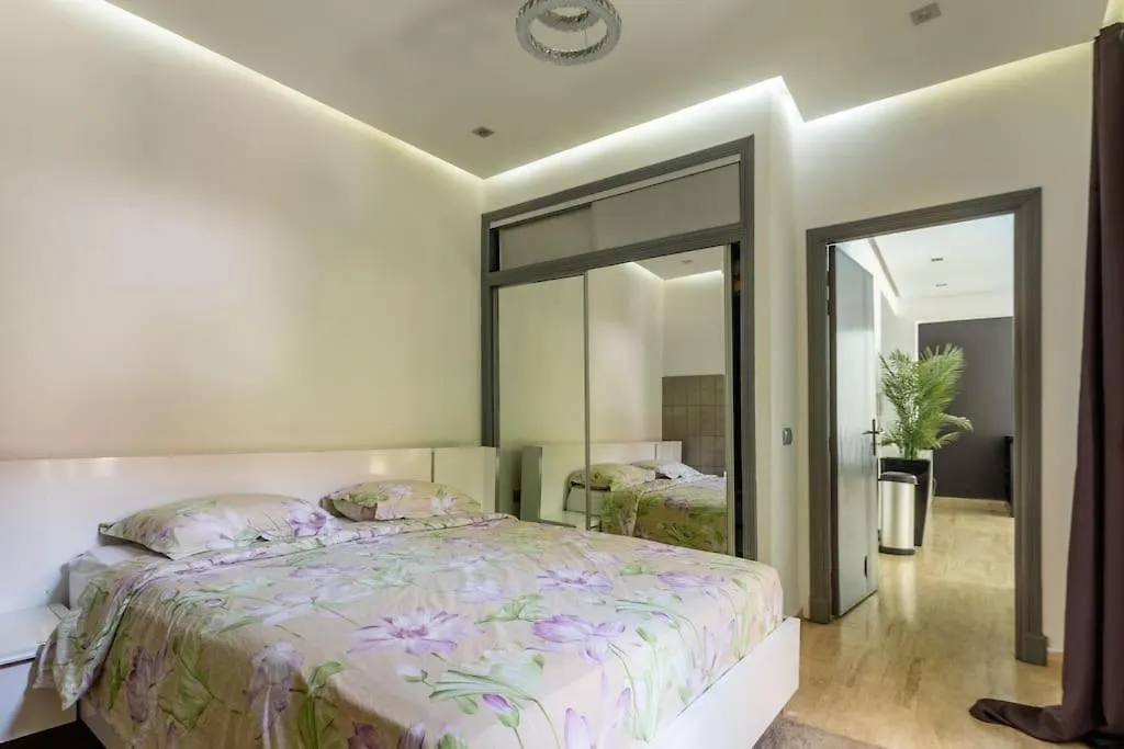 O Terrasses De Gueliz Appartement Avec Piscine Privee 마라케시 모로코